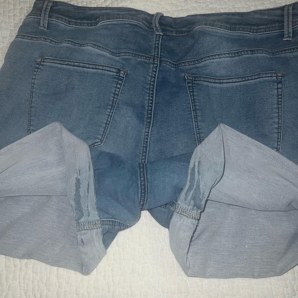 Denim Shorts - Picture 4 of 5